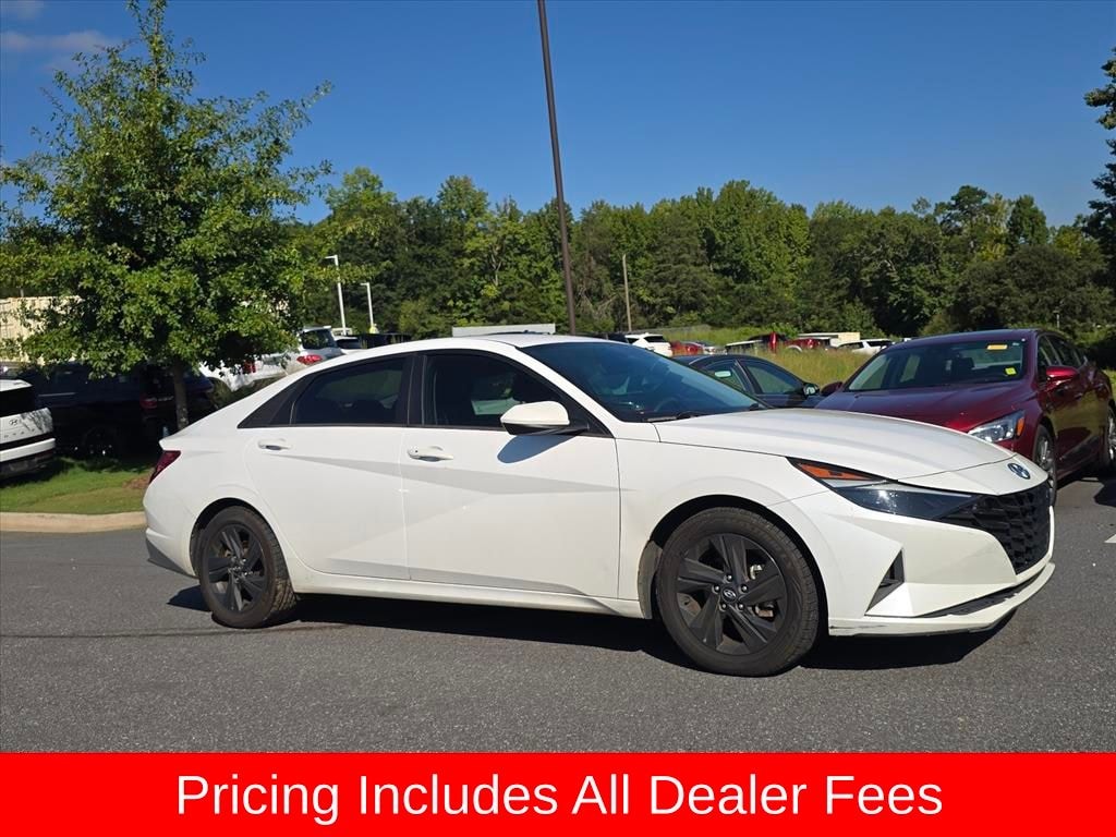 Used 2021 Hyundai Elantra SEL Sedan