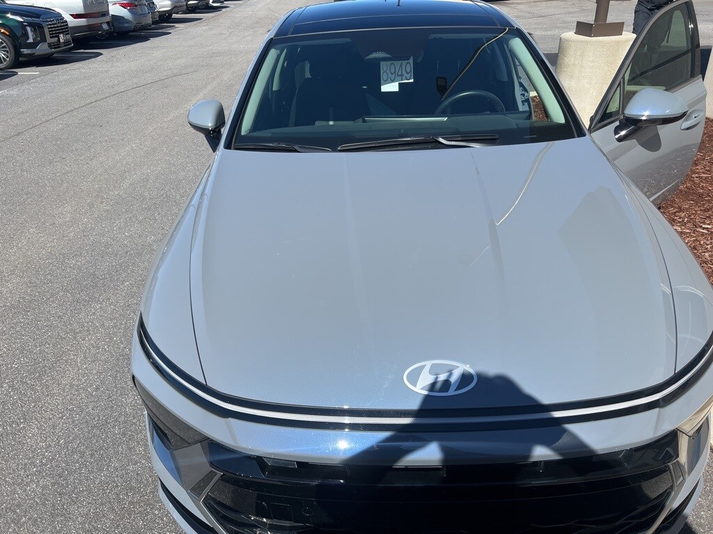 Used 2025 Hyundai Sonata SEL Convenience Sedan