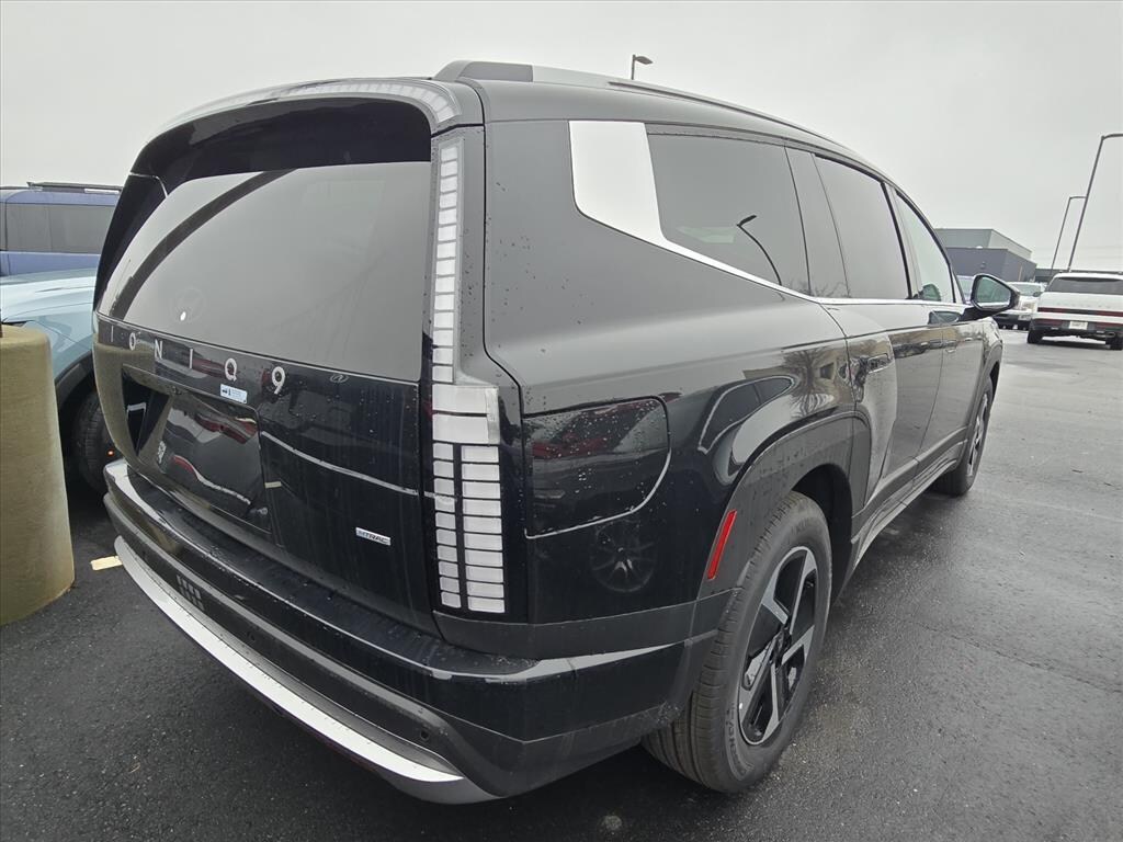 New 2026 Hyundai IONIQ 9 SE SUV