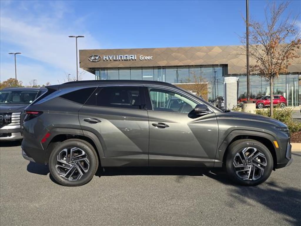 New 2025 Hyundai Tucson Hybrid Limited SUV