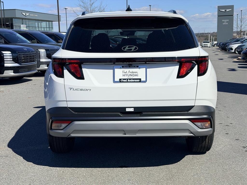 New 2026 Hyundai Tucson SEL FWD SUV