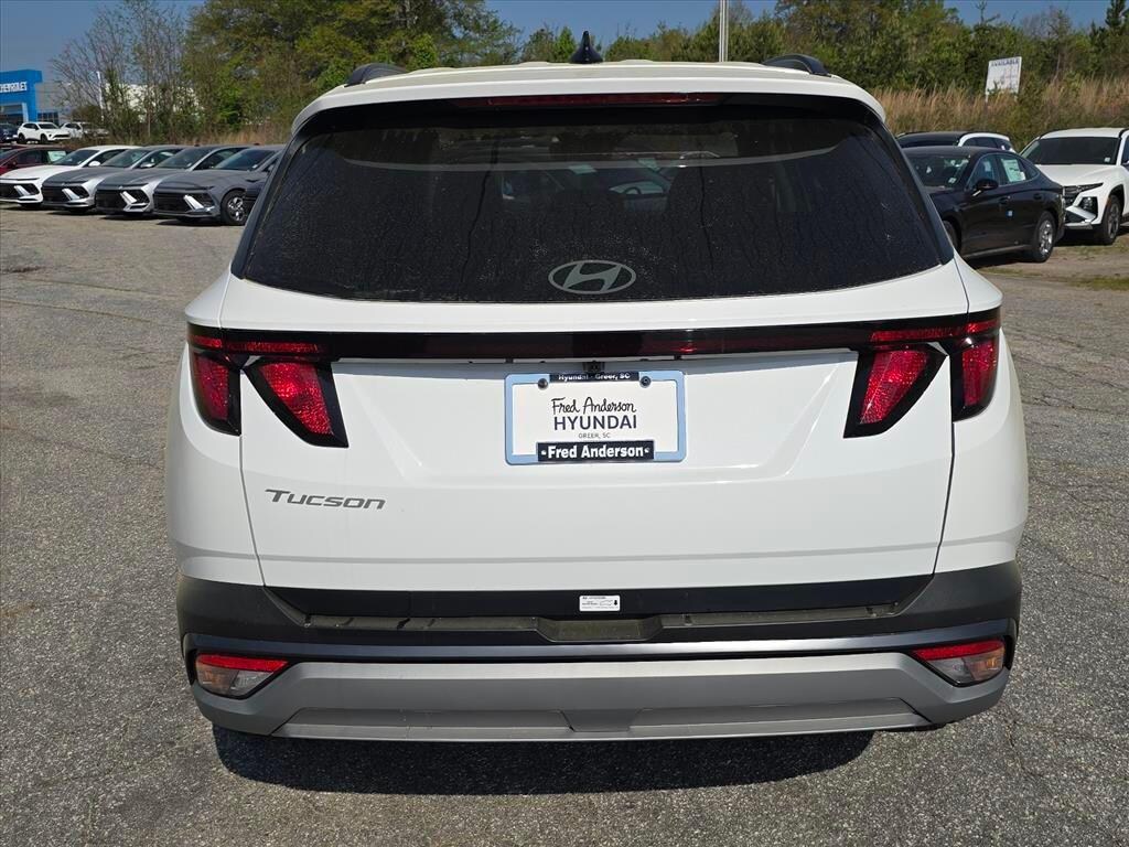 New 2026 Hyundai Tucson SEL FWD SUV