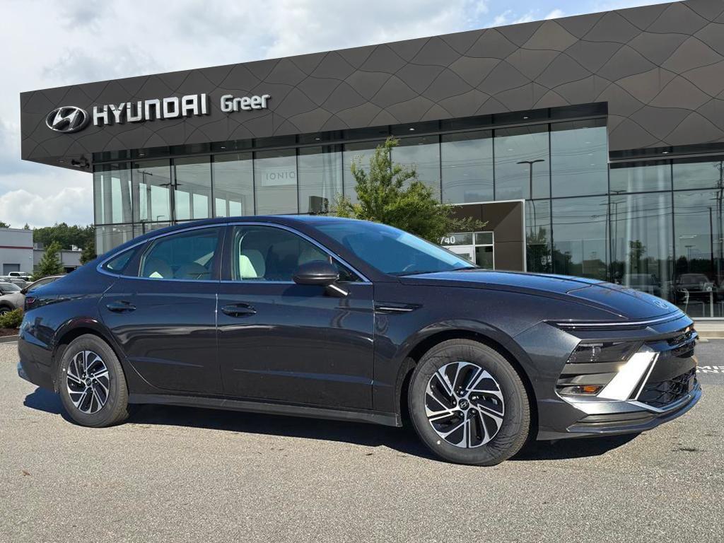 2026 Hyundai Sonata Hybrid
