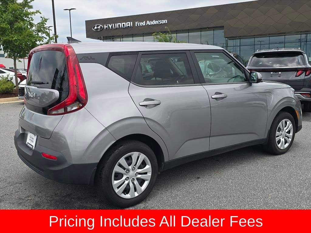 Used 2022 Kia Soul LX Hatchback