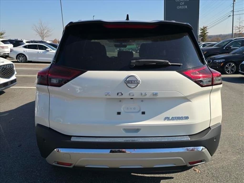 Used 2022 Nissan Rogue Platinum SUV