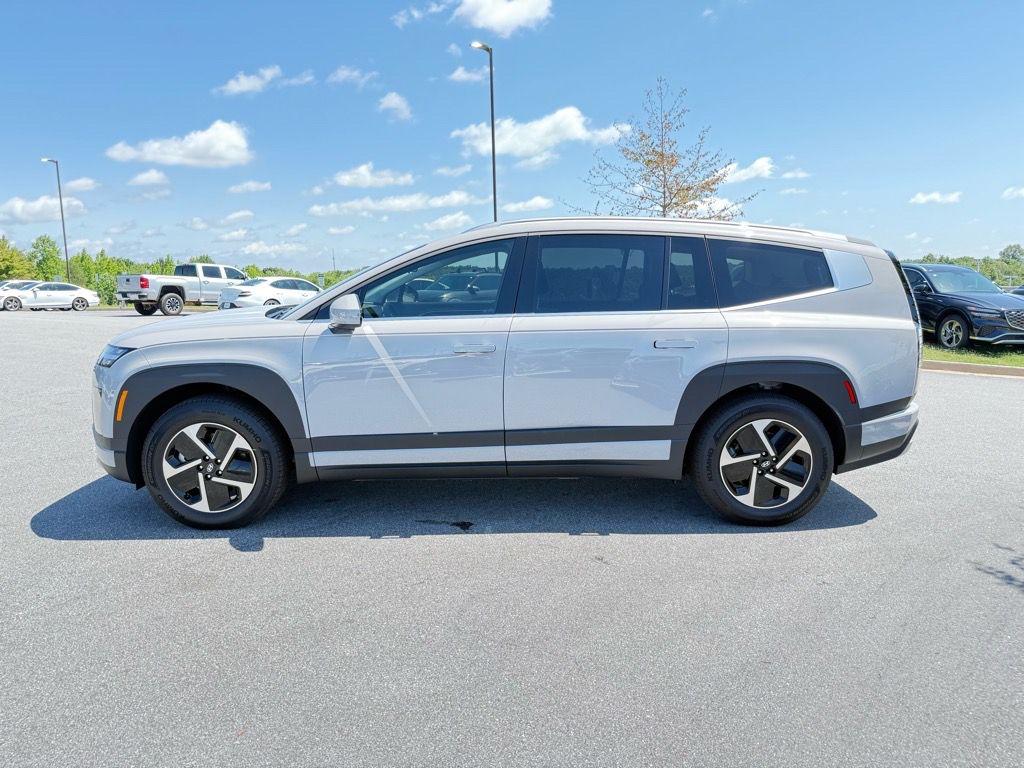 2026 Hyundai IONIQ 9 SE - Photo 6