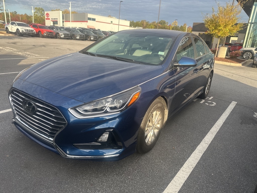 Used 2018 Hyundai Sonata SE Sedan