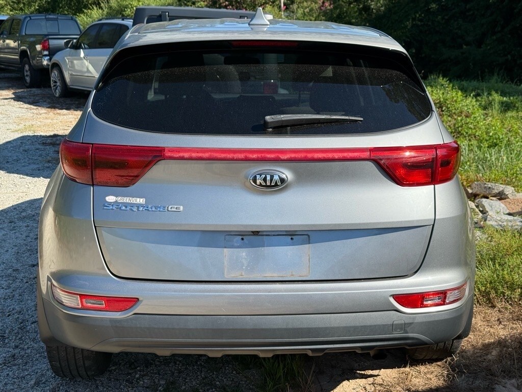 2019 Kia Sportage LX photo 2