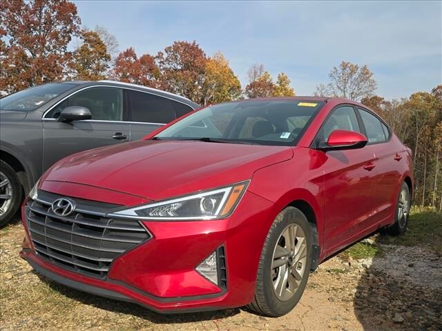 2020 Hyundai Elantra SEL photo 3