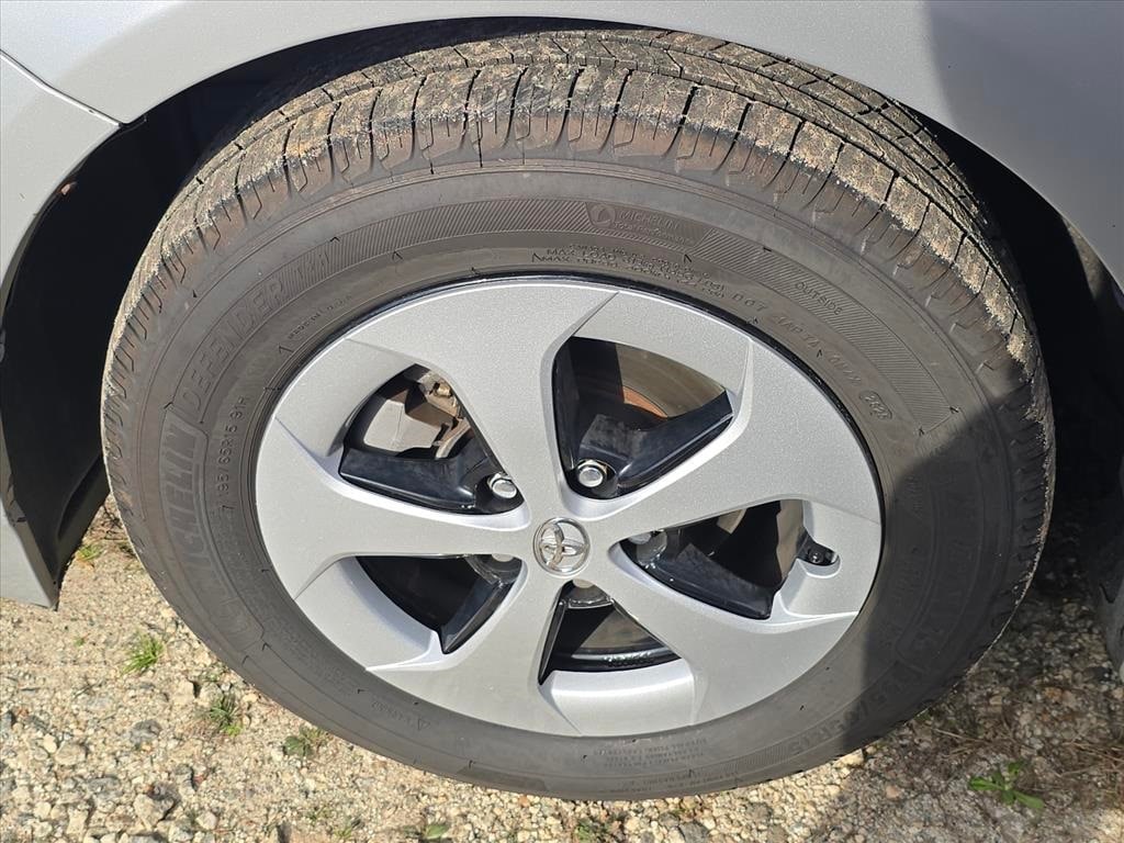Used 2015 Toyota Prius Four Hatchback