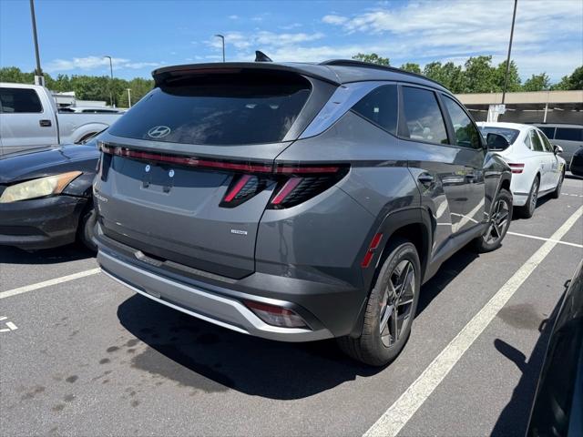 2025 Hyundai Tucson SEL Convenience photo 2