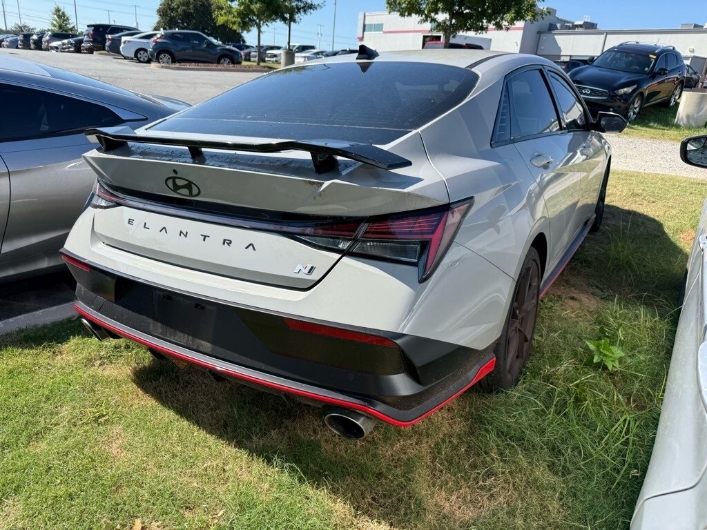 2025 Hyundai Elantra N Base photo 2