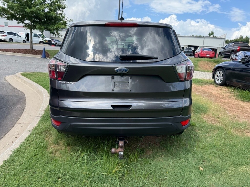 2017 Ford Escape S photo 3