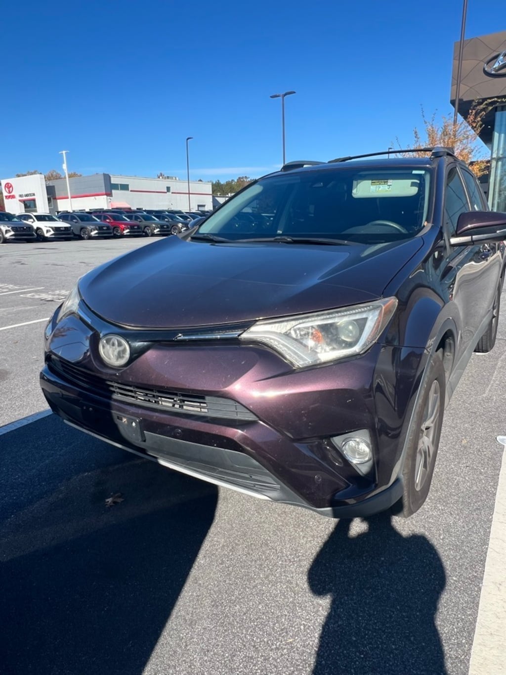 Used 2017 Toyota RAV4 XLE SUV