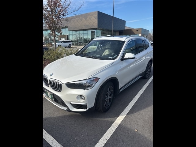 2019 BMW X1 28i's photo
