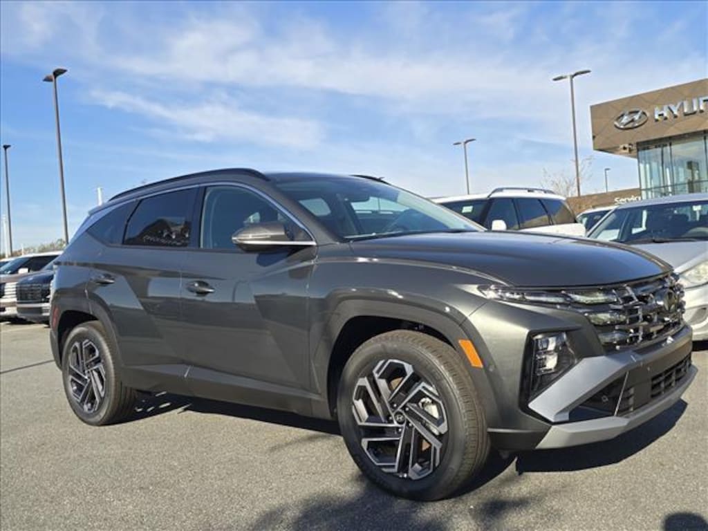New 2025 Hyundai Tucson Hybrid Limited SUV