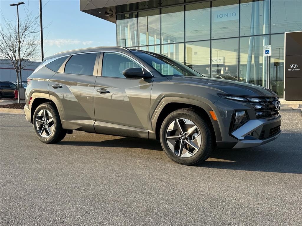 New 2026 Hyundai Tucson SEL FWD SUV