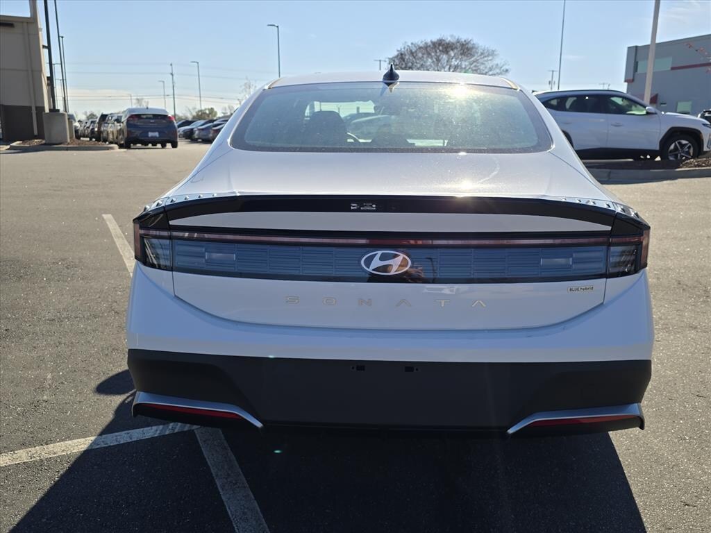 New 2026 Hyundai Sonata Hybrid Blue Sedan