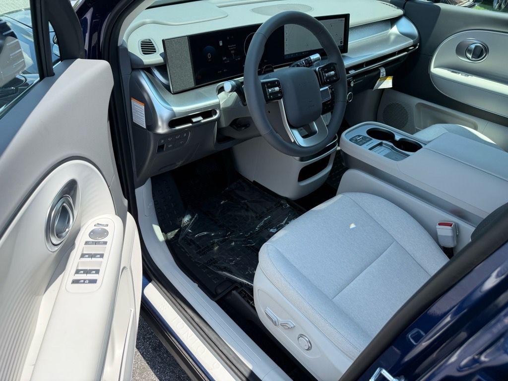 2026 Hyundai IONIQ 9 SE - Photo 9