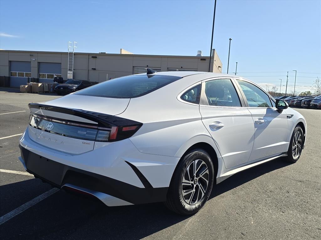 New 2026 Hyundai Sonata Hybrid Blue Sedan