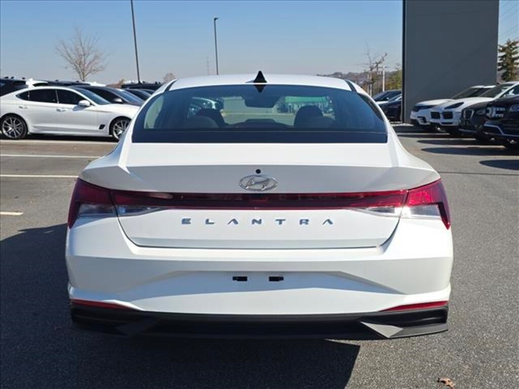 Certified 2021 Hyundai Elantra SEL Sedan