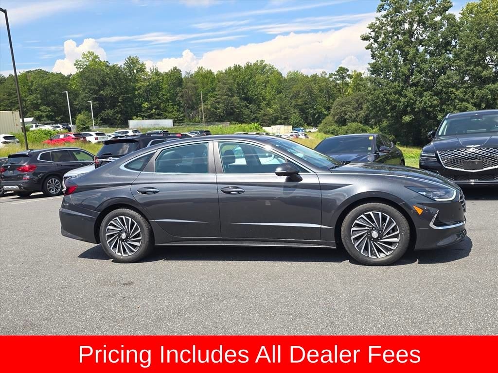 Used 2023 Hyundai Sonata Hybrid Limited Sedan