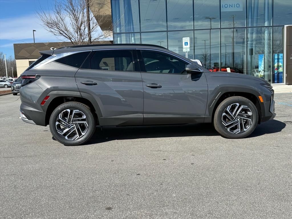 New 2026 Hyundai Tucson Hybrid Limited SUV