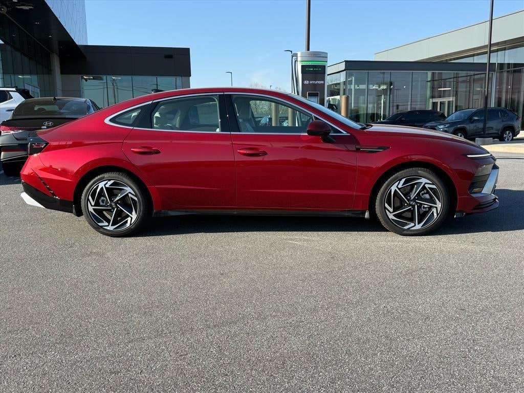 New 2026 Hyundai Sonata SEL Sport Sedan
