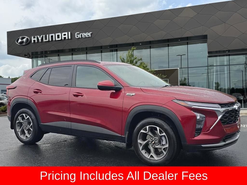 2024 Chevrolet Trax LT's photo