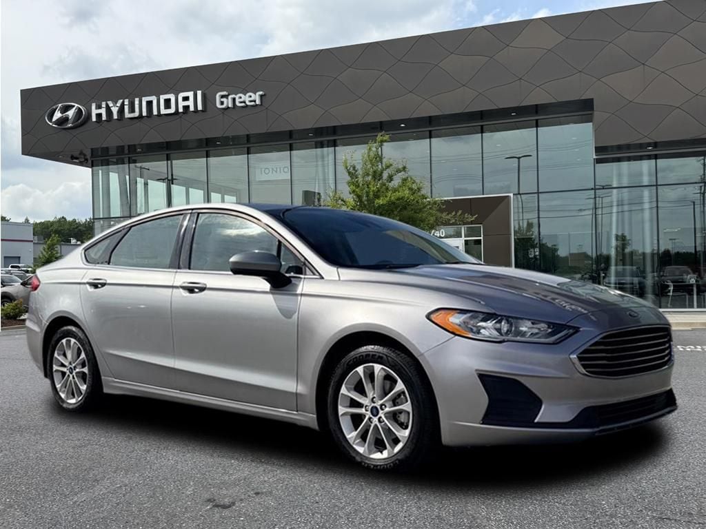 2020 Ford Fusion SE