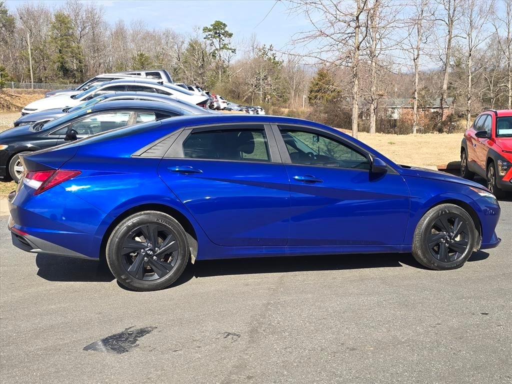 Used 2023 Hyundai Elantra SEL Sedan
