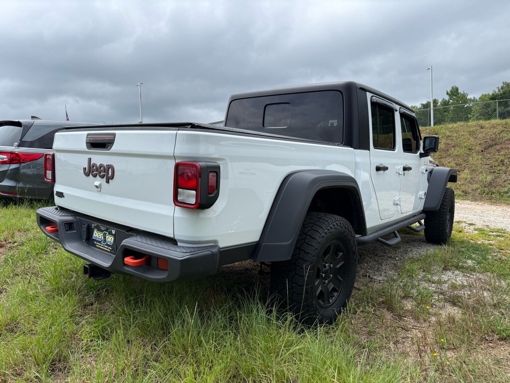 2022 Jeep Gladiator Mojave photo 2