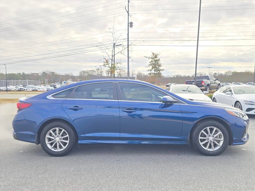 Used 2018 Hyundai Sonata SE Sedan