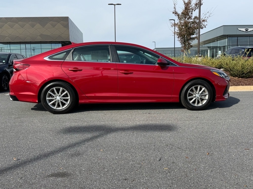 Used 2018 Hyundai Sonata SE Sedan