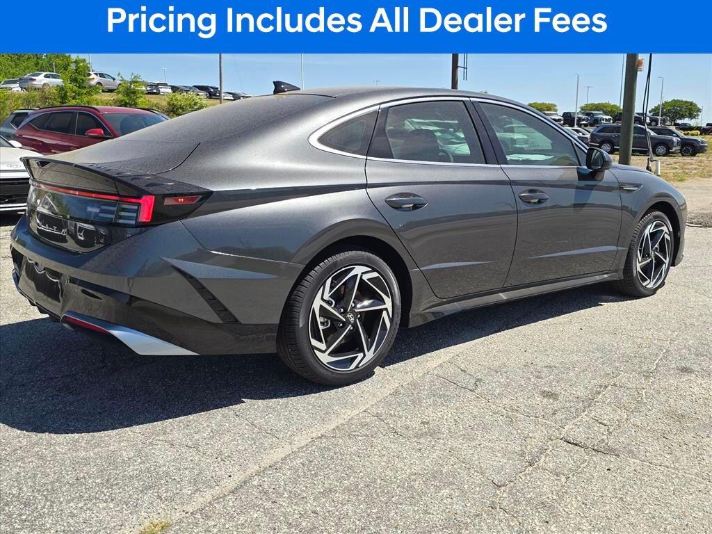 New 2026 Hyundai Sonata SEL Sport Sedan