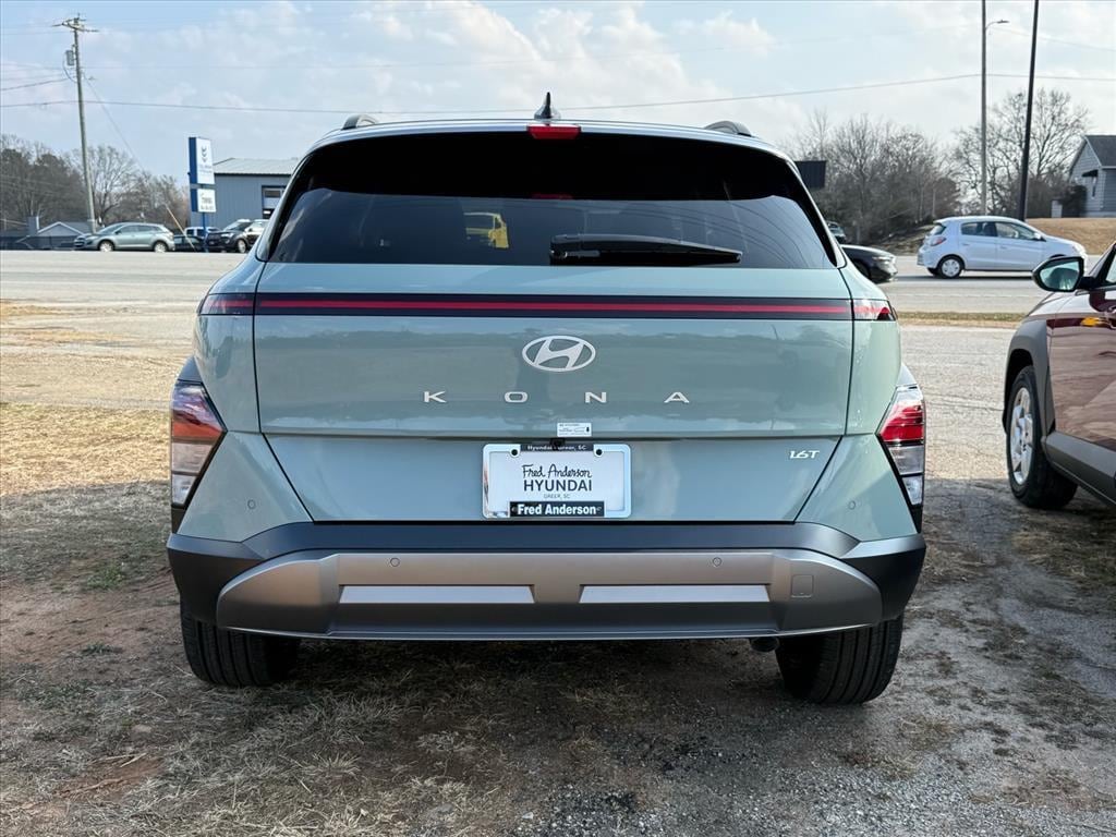 New 2026 Hyundai Kona Limited FWD SUV