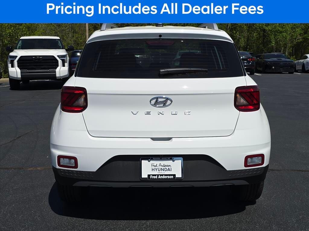 New 2026 Hyundai Venue SEL SUV
