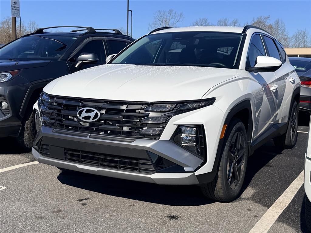 New 2026 Hyundai Tucson SEL FWD SUV