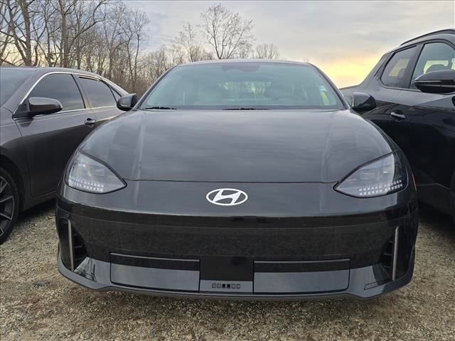 Used 2024 Hyundai IONIQ 6 SEL with VIN KMHM34AA1RA062033 for sale in Greer, SC