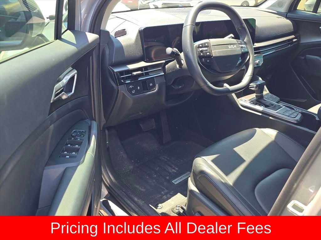 Used 2026 Kia Sportage EX SUV