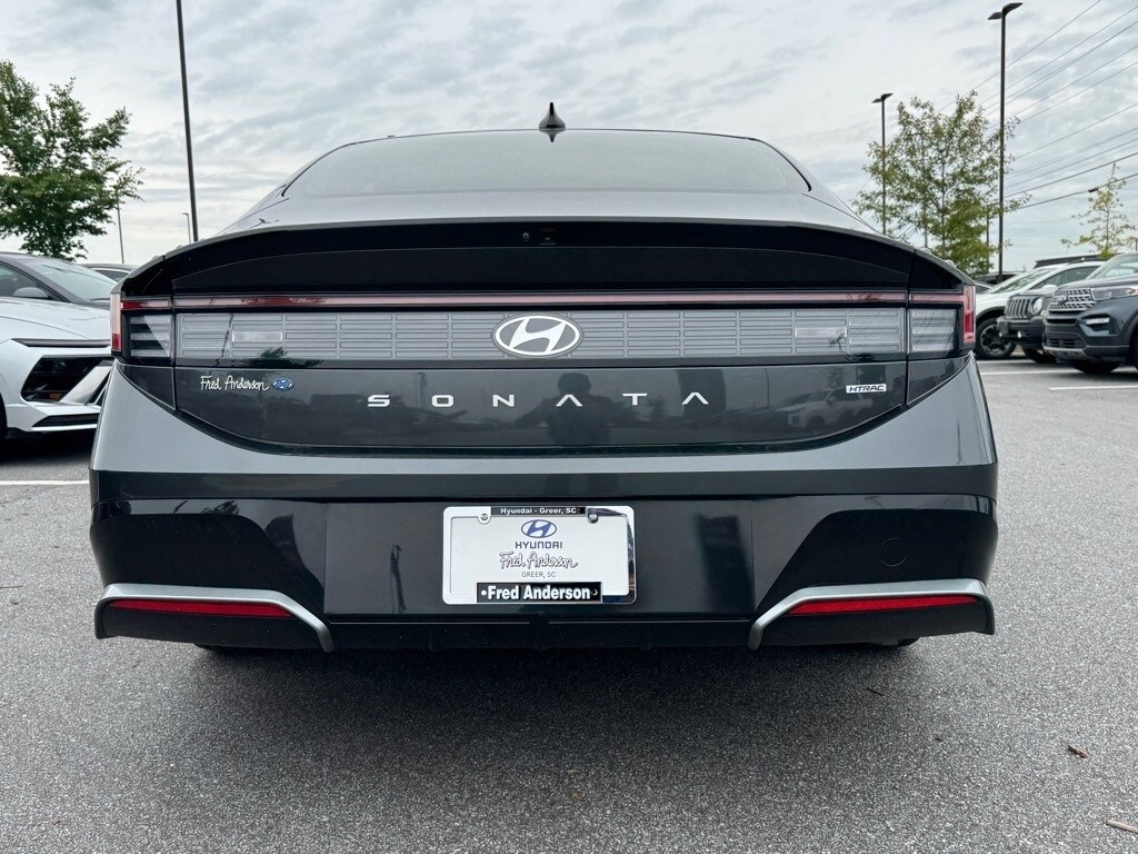 2024 Hyundai Sonata SEL photo 4