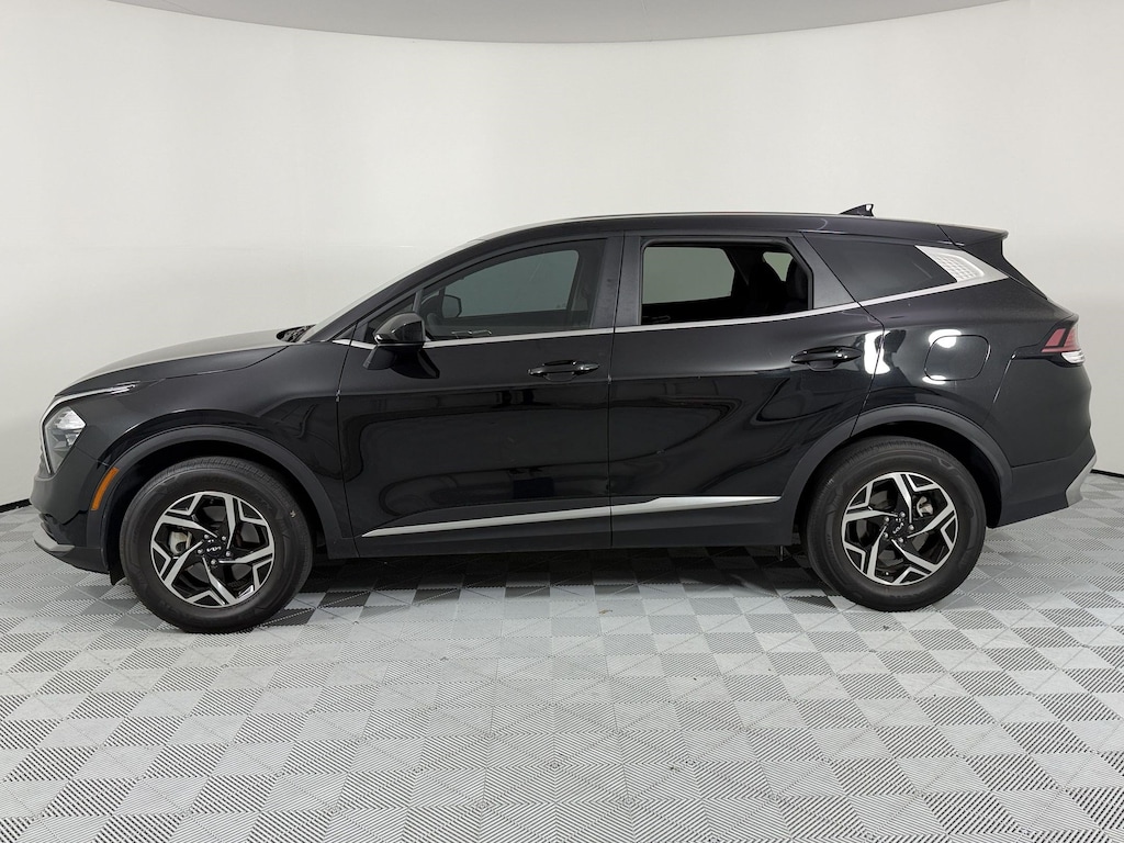 Used 2023 Kia Sportage LX SUV