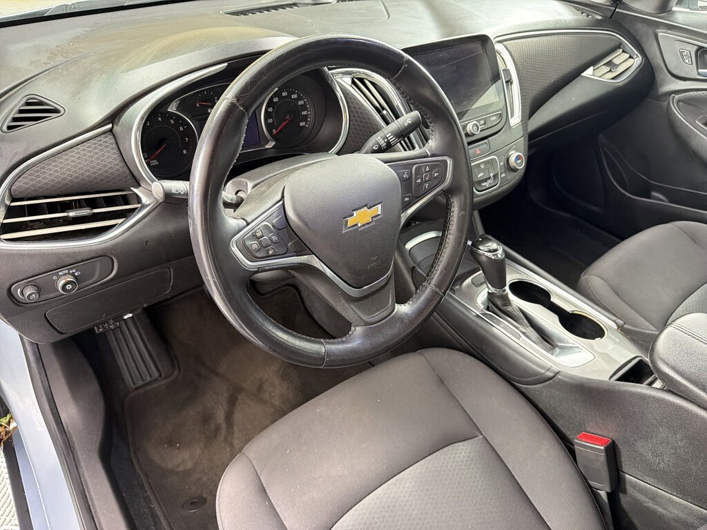 Used 2017 Chevrolet Malibu LT Sedan