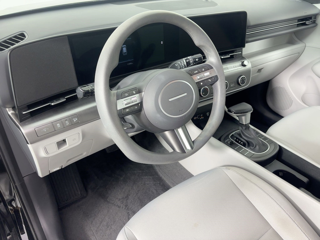 Used 2025 Hyundai Kona SE SUV