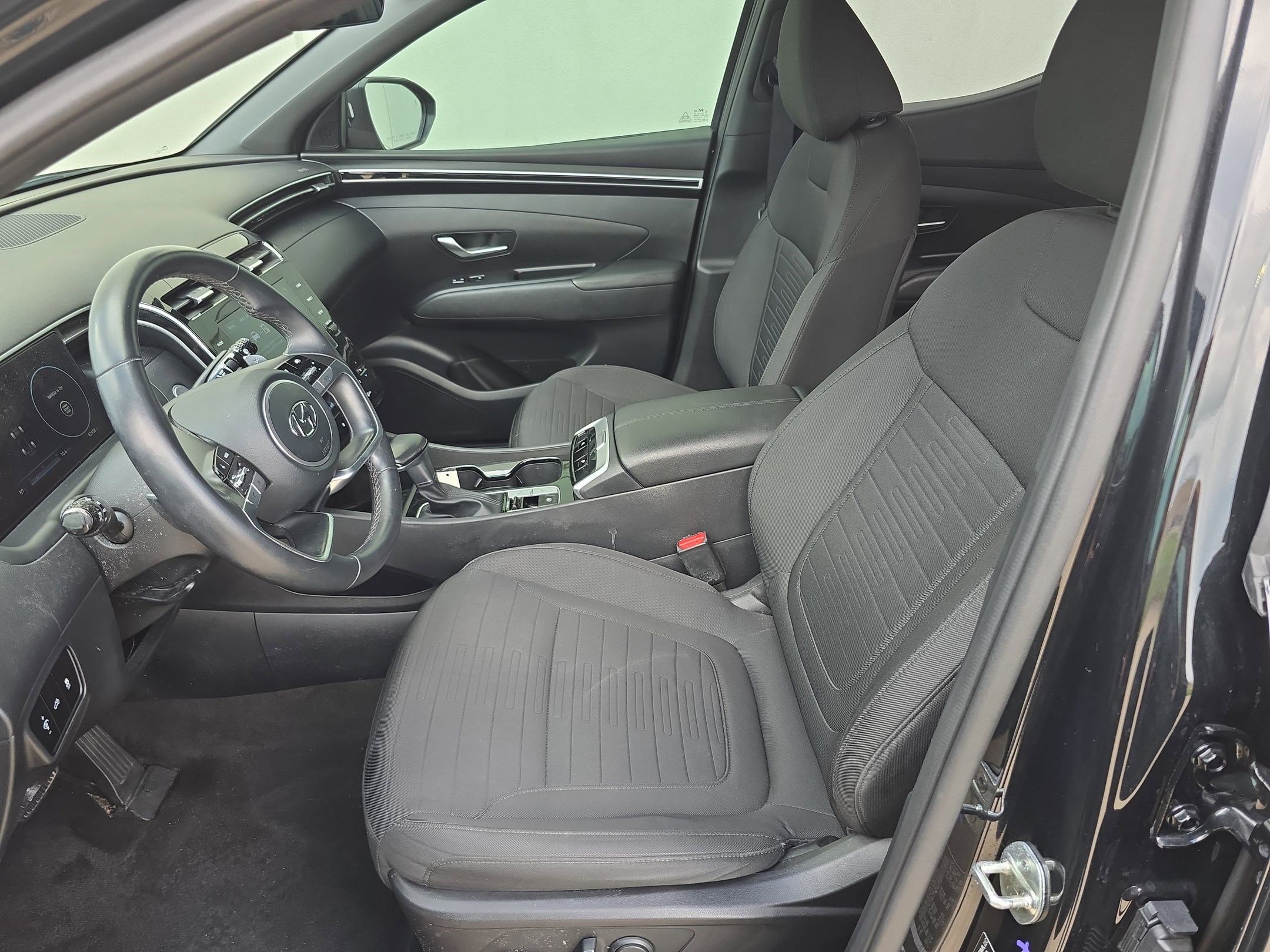 2022 Hyundai Santa Cruz SEL Premium photo 4