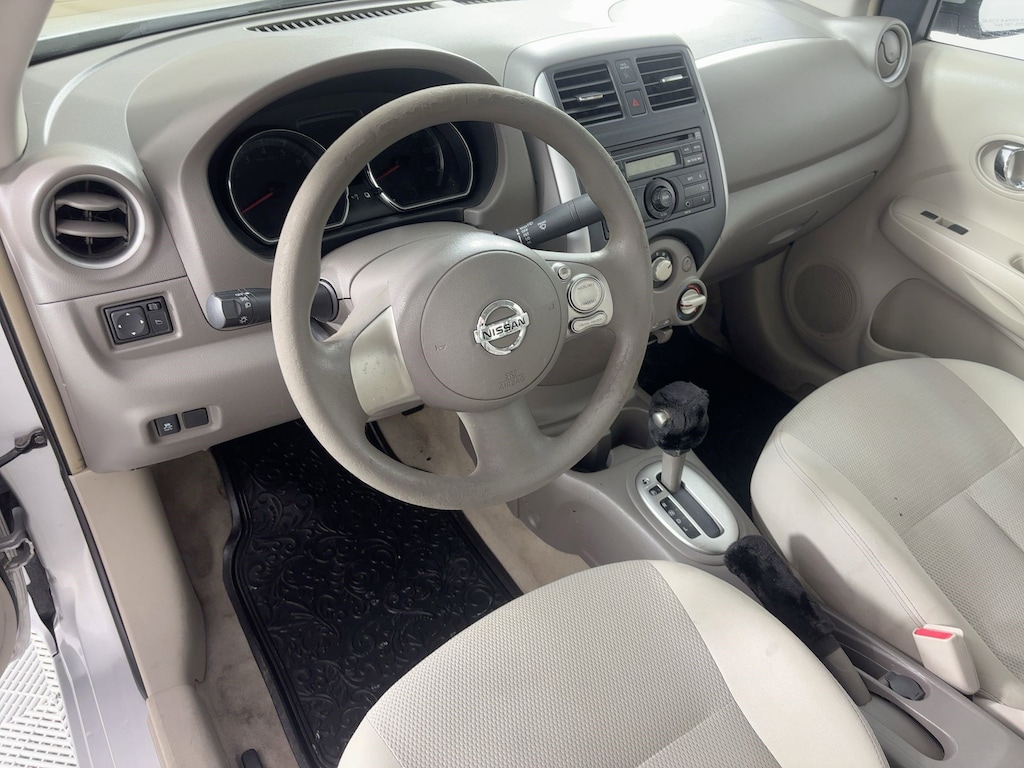 Used 2014 Nissan Versa SV Sedan