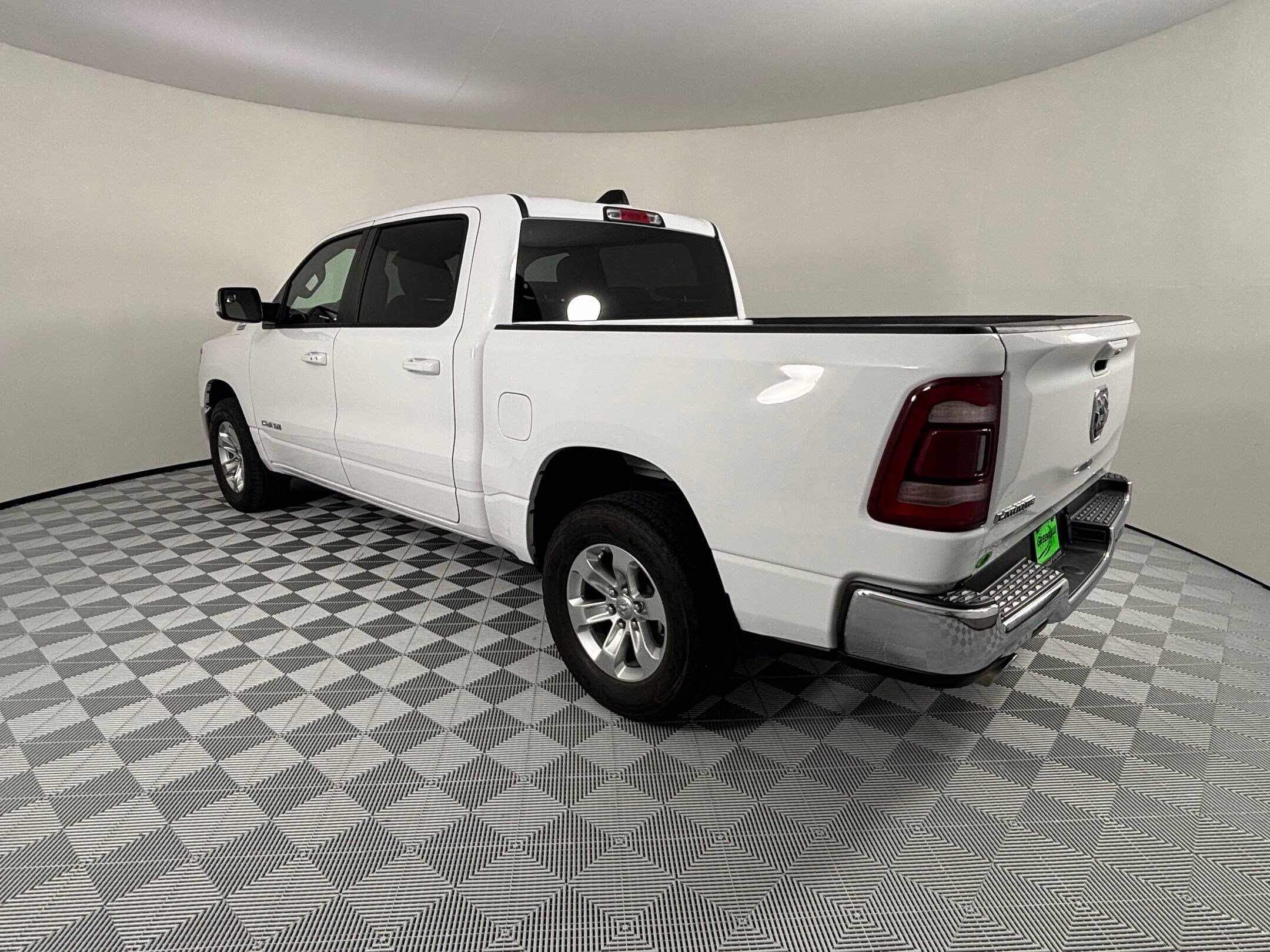 2024 Ram 1500 Laramie photo 3