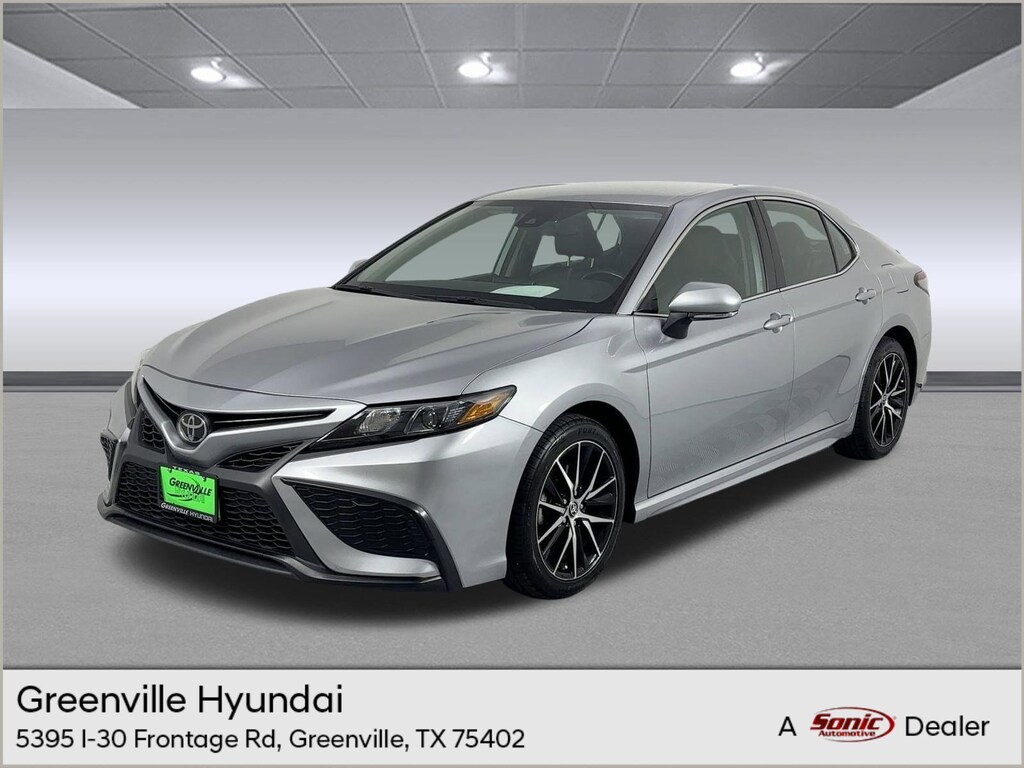 Used 2024 Toyota Camry SE Sedan