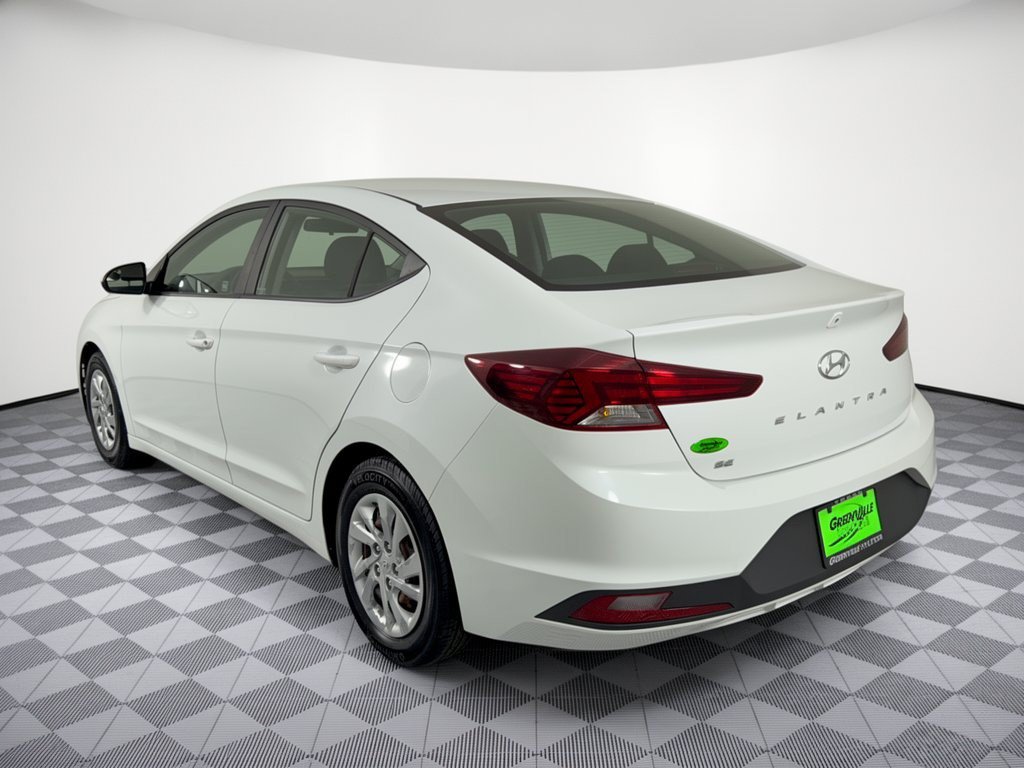 Used 2020 Hyundai Elantra SE Sedan