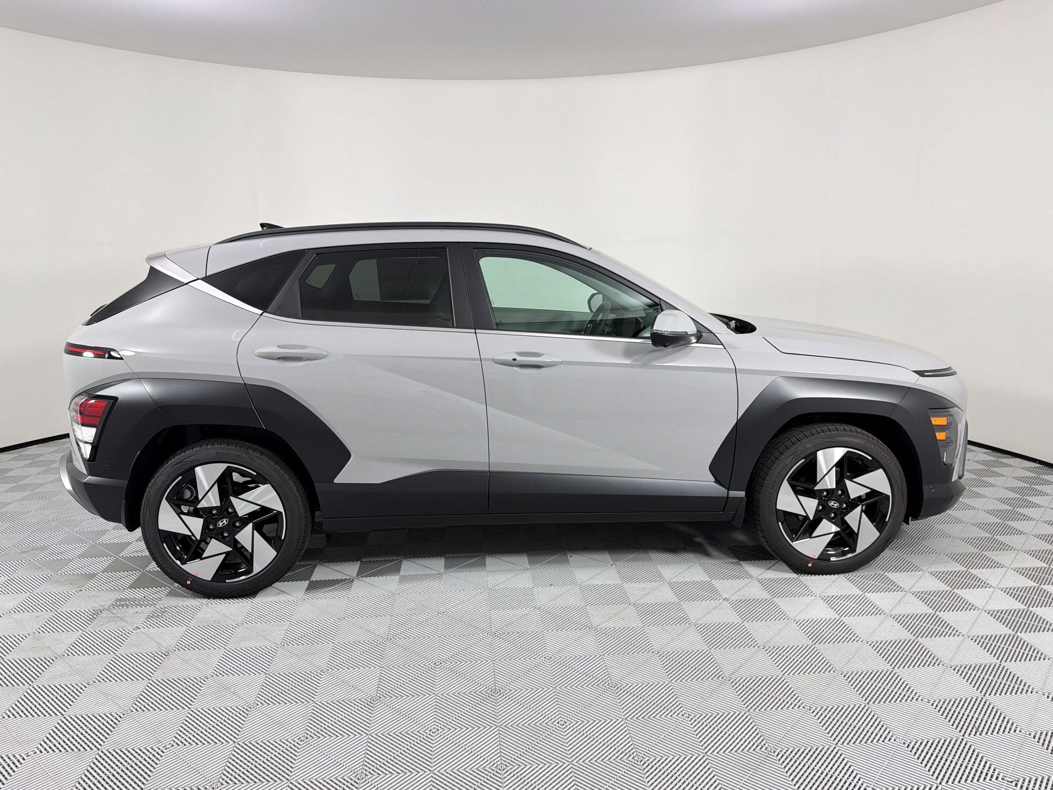 Kona Limited Limited FWD